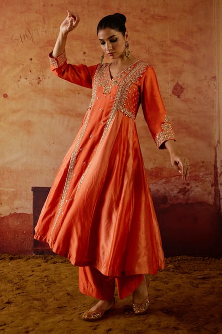 Vinita Bhansali Orange , Organza Embroidery, Sequins, Zari V-neck Rasika Anarkali Set at Aza Fashions Vinita Bhansali_Orange , Organza Embroidery, Sequins, Zari V-neck Rasika Anarkali Set _at_Aza_Fashions