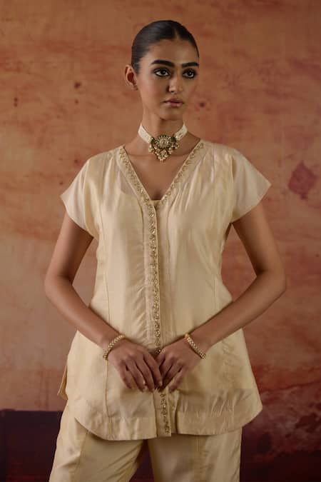 Buy Vinita Bhansali Ivory Silk Embroidery, Sequins, Zari V-neck Vaza Top And Palazzo Set Online at Aza Fashions Buy_Vinita Bhansali_Ivory Silk Embroidery, Sequins, Zari V-neck Vaza Top And Palazzo Set _Online_at_Aza_Fashions