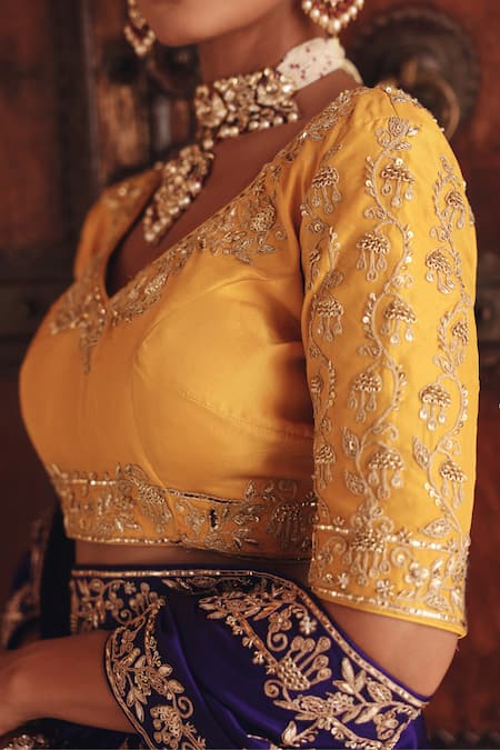 Shop Vinita Bhansali Mustard Silk Embroidery, Metallic Thread, Zari Parinaaz Hand Saree With Blouse Shop_Vinita Bhansali_Mustard Silk Embroidery, Metallic Thread, Zari Parinaaz Hand Saree With Blouse