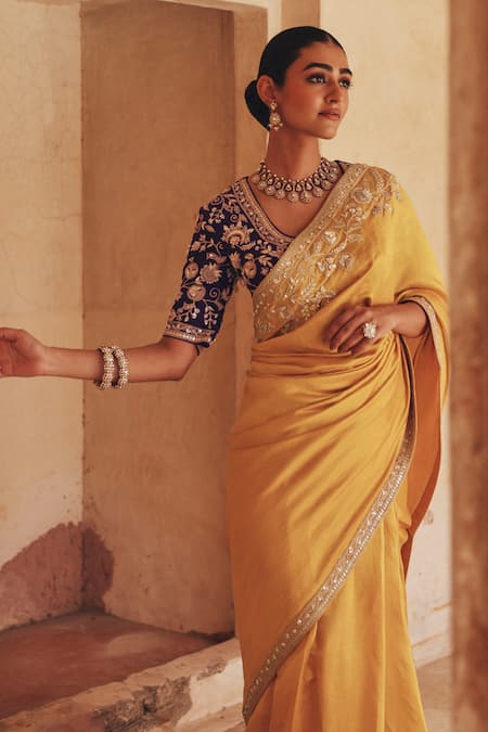 Vinita Bhansali Blue Silk Embroidery, Zari Square Neck Aarna Hand Saree With Blouse at Aza Fashions Vinita Bhansali_Blue Silk Embroidery, Zari Square Neck Aarna Hand Saree With Blouse _at_Aza_Fashions