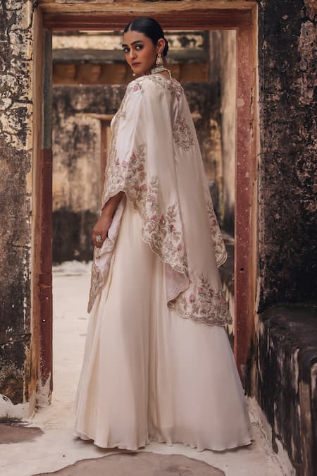 Vinita Bhansali Ivory Crepe Open , Sweetheart Ambrai Hand Embroidered Cape Skirt Set Online at Aza Fashions Vinita Bhansali_Ivory Crepe Open , Sweetheart Ambrai Hand Embroidered Cape Skirt Set _Online_at_Aza_Fashions