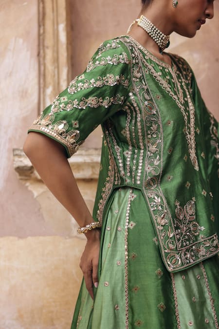 Vinita Bhansali Green Silk Embroidery, Sequins, Mirrors, Metallic Damini Hand Kurta Lehenga Set Online at Aza Fashions Vinita Bhansali_Green Silk Embroidery, Sequins, Mirrors, Metallic Damini Hand Kurta Lehenga Set _Online_at_Aza_Fashions