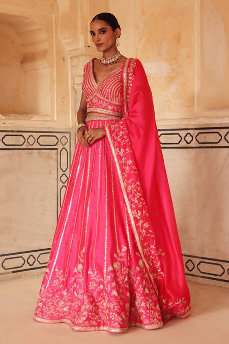 Vinita Bhansali Pink Silk Embroidery, Sequins, Zari V-neck Gulbaag Hand Lehenga Set Online at Aza Fashions Vinita Bhansali_Pink Silk Embroidery, Sequins, Zari V-neck Gulbaag Hand Lehenga Set _Online_at_Aza_Fashions