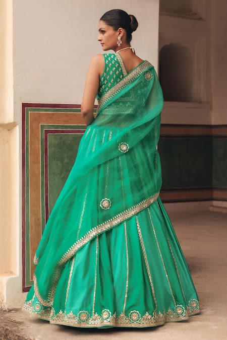 Shop Vinita Bhansali Emerald Green , Organza Sequins, Zari, Hiral Hand Lehenga Set at Aza Fashions Shop_Vinita Bhansali_Emerald Green , Organza Sequins, Zari, Hiral Hand Lehenga Set _at_Aza_Fashions