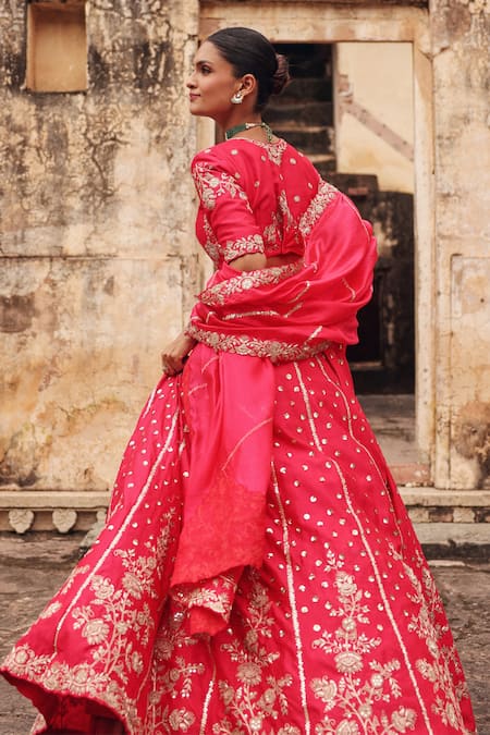 Shop Vinita Bhansali Red Silk Embroidery, Sequins, Zari Round Neck Adhira Hand Lehenga Set Online at Aza Fashions Shop_Vinita Bhansali_Red Silk Embroidery, Sequins, Zari Round Neck Adhira Hand Lehenga Set _Online_at_Aza_Fashions