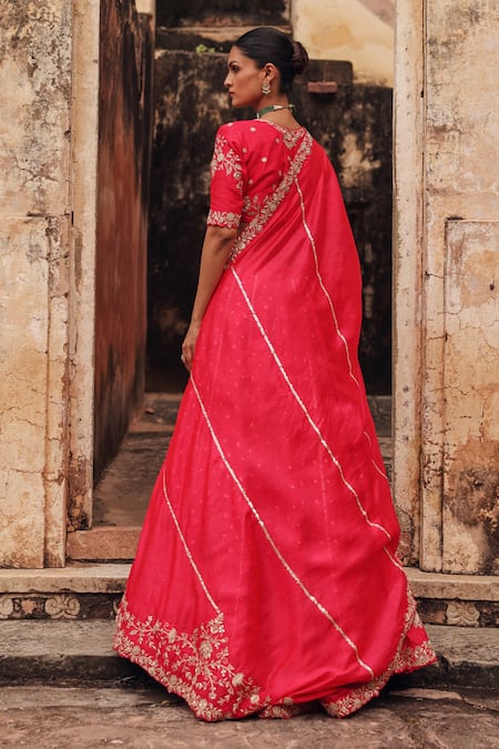 Shop Vinita Bhansali Red Silk Embroidery, Sequins, Zari Round Neck Adhira Hand Lehenga Set at Aza Fashions Shop_Vinita Bhansali_Red Silk Embroidery, Sequins, Zari Round Neck Adhira Hand Lehenga Set _at_Aza_Fashions