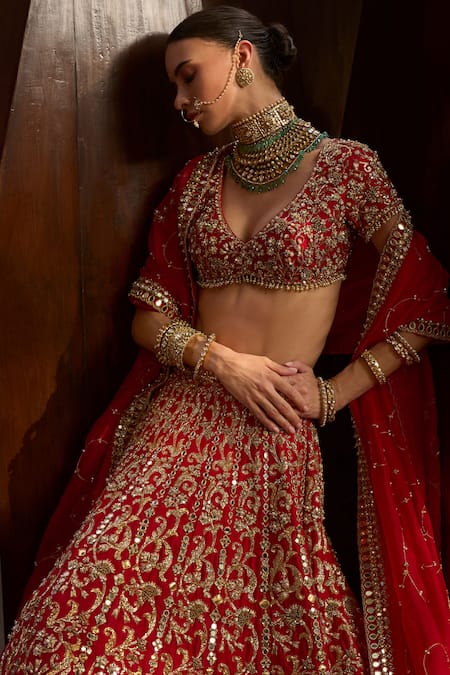 Buy_Tamanna Punjabi Kapoor_Red Silk, Shantoon Embroidery, Mirrors, Sequins, Zari V-neck Bridal Lehenga Set _Online_at_Aza_Fashions