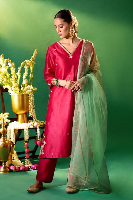 Samyukta Singhania Chanderi Silk Hand Embroidered Kurta Set