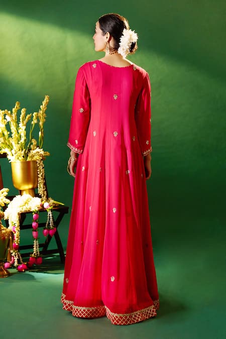 Samyukta Singhania Embroidered V-Neck Anarkali Set 