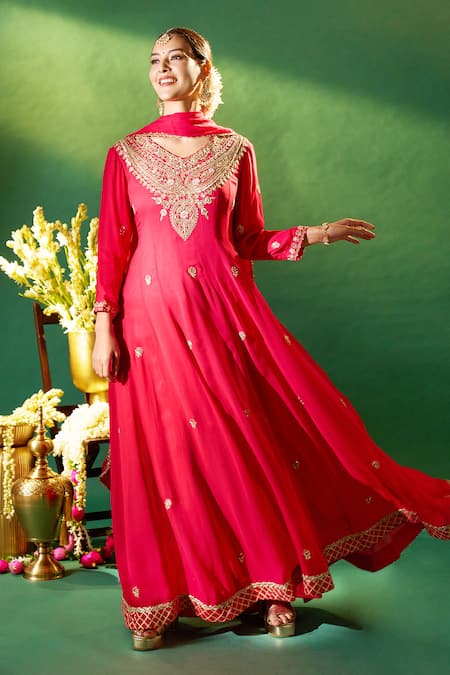 Buy Samyukta Singhania Red Georgette Embroidery, Zari V-neck Anarkali Set Buy_Samyukta Singhania_Red Georgette Embroidery, Zari V-neck Anarkali Set