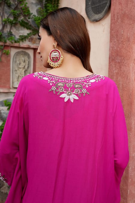 Nazar By Indu Pink Cotton, Georgette Pearls, Embroidery V-neck Kaftan Online at Aza Fashions Nazar By Indu_Pink Cotton, Georgette Pearls, Embroidery V-neck Kaftan _Online_at_Aza_Fashions