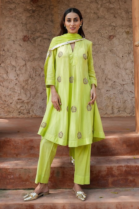 Buy Nazar By Indu Lime Cotton Embroidery, Gota Patti Split V-neck Motif Kurta Set Online at Aza Fashions Buy_Nazar By Indu_Lime Cotton Embroidery, Gota Patti Split V-neck Motif Kurta Set _Online_at_Aza_Fashions