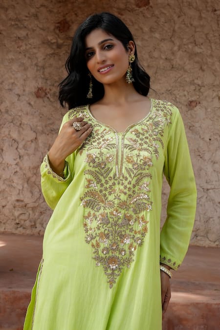 Nazar By Indu Lime Cotton Embroidery, Sequins, Zari V-neck Thread And Kurta Set Online at Aza Fashions Nazar By Indu_Lime Cotton Embroidery, Sequins, Zari V-neck Thread And Kurta Set _Online_at_Aza_Fashions