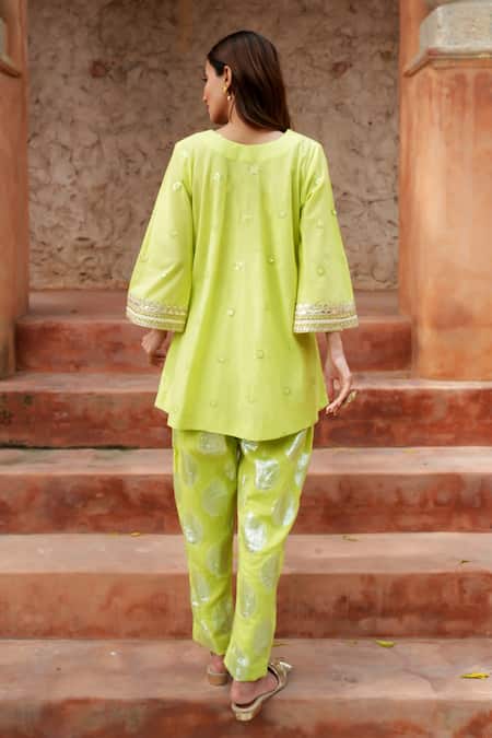 Nazar By Indu Gota & Thread Accent Kurta & Pant Set