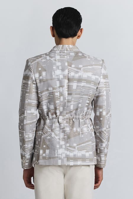 Line Out Line Contour Grid Belted Blazer