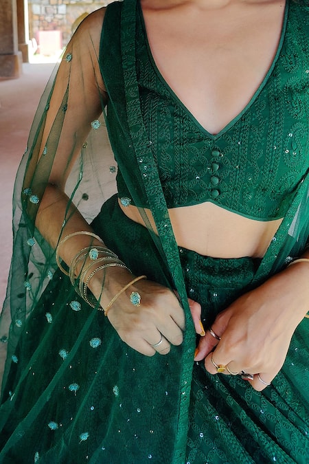 Buy Amaltas Couture Green Georgette Sequins, Embroidery V-neck Lucknowi Lehenga Set Online at Aza Fashions Buy_Amaltas Couture_Green Georgette Sequins, Embroidery V-neck Lucknowi Lehenga Set _Online_at_Aza_Fashions