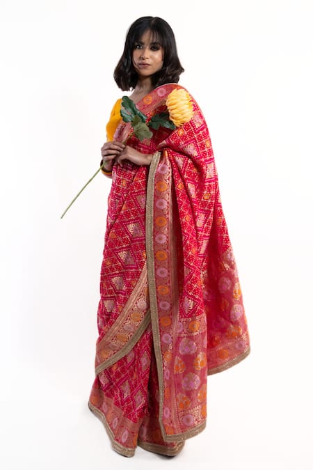 Buy_Amaltas Couture_Pink Georgette Gota Patti, Zari, Embroidery V-neck Bandhej Saree With Blouse _Online_at_Aza_Fashions