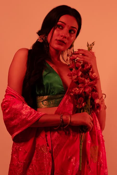 Buy Amaltas Couture Fuchsia Doriya, Silk Zari, Embroidery Banarasi Meenakari Saree With Blouse Online at Aza Fashions Buy_Amaltas Couture_Fuchsia Doriya, Silk Zari, Embroidery Banarasi Meenakari Saree With Blouse _Online_at_Aza_Fashions