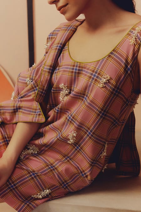 Kavya Singh Kundu_Pink Wool Beads, Pearls Tumi Plaid Hand Embroidered Blazer _at_Aza_Fashions