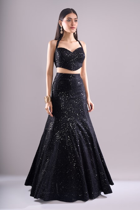 Samyukta Singhania Black Net Sequins, Embroidery Sweetheart Neck, Geometric Hand Lehenga Set Online at Aza Fashions Samyukta Singhania_Black Net Sequins, Embroidery Sweetheart Neck, Geometric Hand Lehenga Set _Online_at_Aza_Fashions
