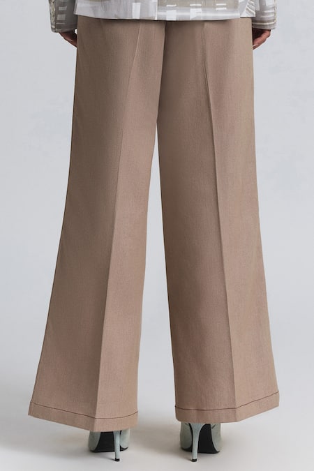 Line Out Line Wide Legged Trouser 