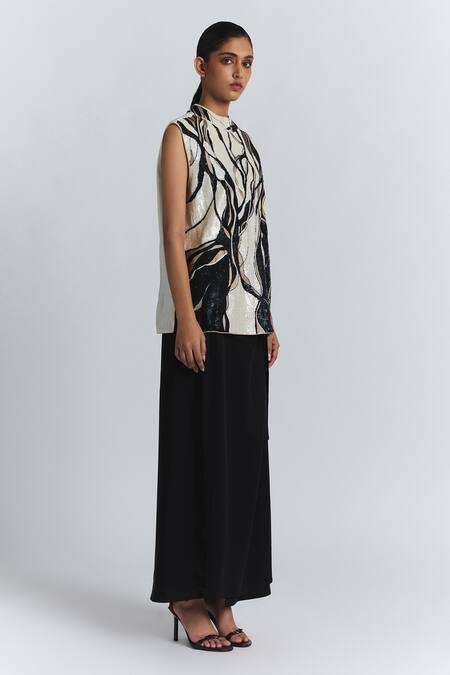 Buy_Line Out Line_Ivory Chanderi Sequins High , Keyhole Abstract Pattern Blouse _Online_at_Aza_Fashions