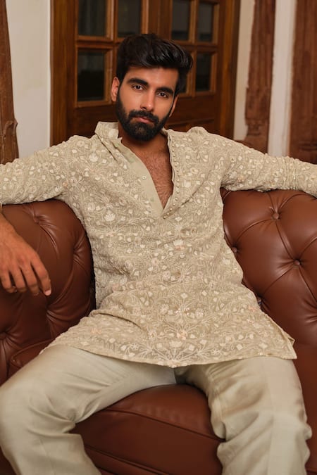 Buy_Darzi House_Green Georgette Embroidery, Zari Pistachio Flora Kurta Set _Online_at_Aza_Fashions