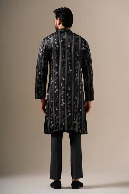 Darzi House Floral Pattern Kurta Set 