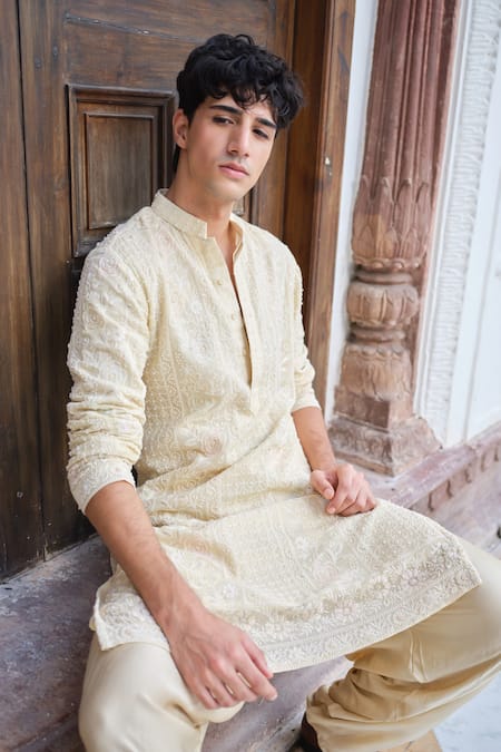 Shop Darzi House Yellow , , Butter Bloom Thread Work Kurta Set Shop_Darzi House_Yellow , , Butter Bloom Thread Work Kurta Set