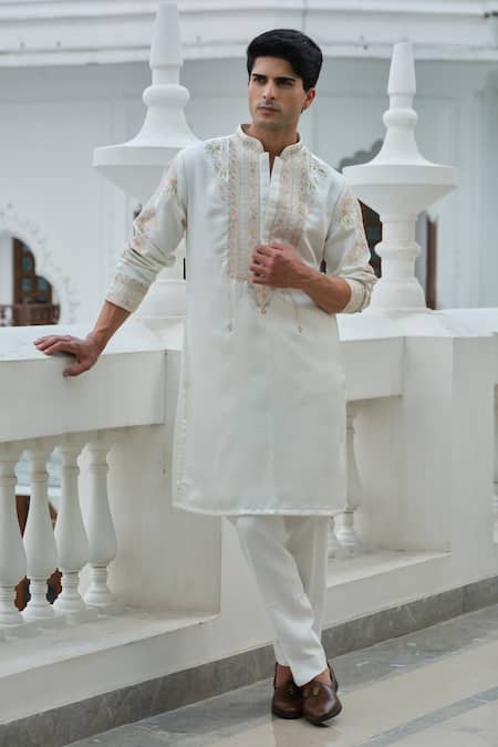 Darzi House Celestial Hand Embroidered Kurta Set 