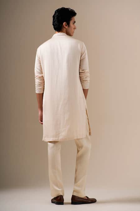 Darzi House Mughal Elan Embroidered Kurta Set