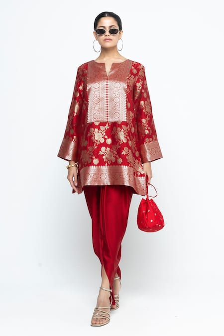 SOBARIKO Red Silk, Modal, Satin Zari, Embroidery Gul Floral Brocade Kurta With Dhoti Pant Online at Aza Fashions SOBARIKO_Red Silk, Modal, Satin Zari, Embroidery Gul Floral Brocade Kurta With Dhoti Pant _Online_at_Aza_Fashions