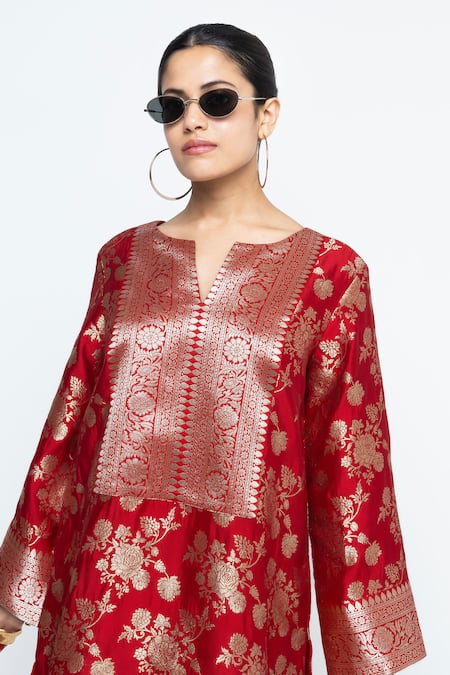 Shop SOBARIKO Red Silk, Modal, Satin Zari, Embroidery Gul Floral Brocade Kurta With Dhoti Pant Shop_SOBARIKO_Red Silk, Modal, Satin Zari, Embroidery Gul Floral Brocade Kurta With Dhoti Pant