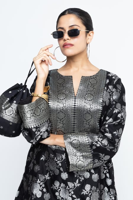 SOBARIKO_Black Silk Zari Split V-neck Gul Floral Brocade Kurta With Farshi Salwar _at_Aza_Fashions