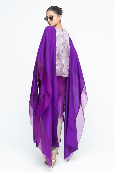 SOBARIKO Onaya Silk Cape & Skirt Set 