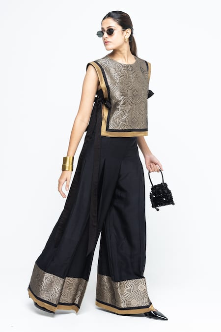 SOBARIKO Black Brocade, Silk Round Neck Miri Bib With Pant Set Online at Aza Fashions SOBARIKO_Black Brocade, Silk Round Neck Miri Bib With Pant Set _Online_at_Aza_Fashions
