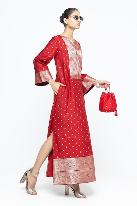 Shop SOBARIKO Red Silk Zari, Embroidery V-neck Nats Brocade Kaftan Online at Aza Fashions Shop_SOBARIKO_Red Silk Zari, Embroidery V-neck Nats Brocade Kaftan _Online_at_Aza_Fashions
