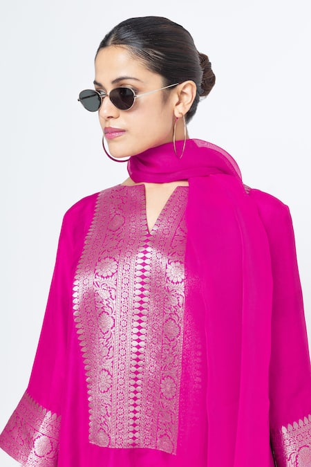 Shop SOBARIKO Pink Silk, Organza Zari Split V-neck Seher Woven Tunic Pant Set Online at Aza Fashions Shop_SOBARIKO_Pink Silk, Organza Zari Split V-neck Seher Woven Tunic Pant Set _Online_at_Aza_Fashions