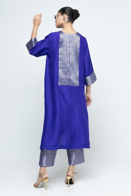 SOBARIKO Seher Woven Tunic Pant Set 