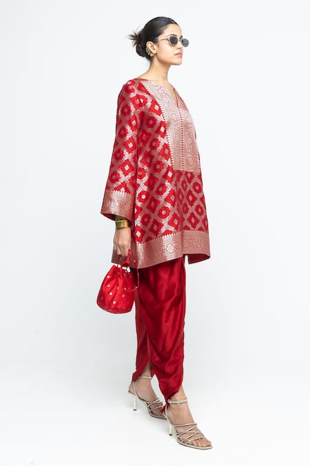 SOBARIKO Red Silk, Modal, Satin Zari, Embroidery Heer Brocade Jaal Kurta With Dhoti Pant Online at Aza Fashions SOBARIKO_Red Silk, Modal, Satin Zari, Embroidery Heer Brocade Jaal Kurta With Dhoti Pant _Online_at_Aza_Fashions