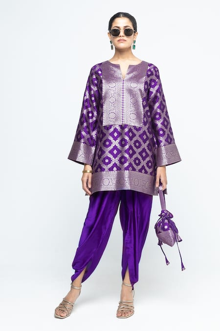 SOBARIKO Heer Brocade Jaal Kurta With Dhoti Pant
