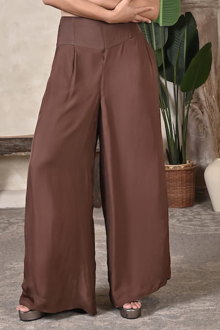 BAANI KHURANA Brown Silk, Chiffon Embroidery, Sequins Boat Neck Cocoa Bloom Top Pant Set Online at Aza Fashions BAANI KHURANA_Brown Silk, Chiffon Embroidery, Sequins Boat Neck Cocoa Bloom Top Pant Set _Online_at_Aza_Fashions