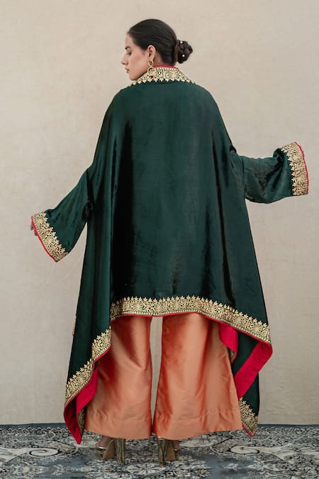 Wazir C Kashmiri Golden Tilla Kurta Pant Set 