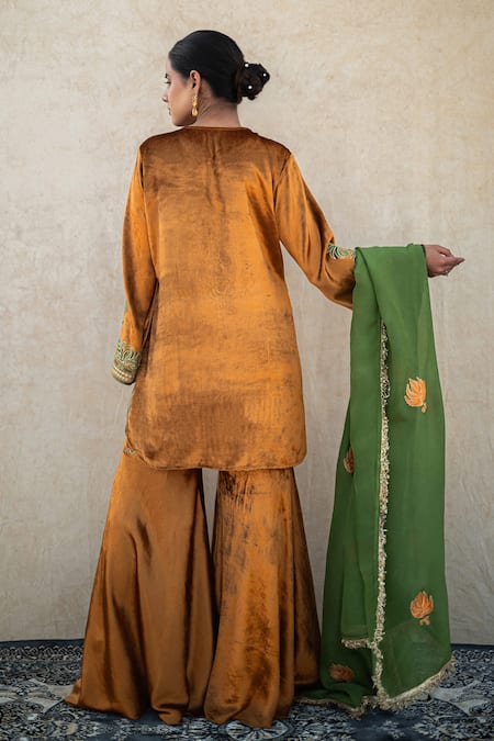 Shop Wazir C Yellow Velvet, Organza Embroidery, Sequins, Zari V-neck Kurta Sharara Set at Aza Fashions Shop_Wazir C_Yellow Velvet, Organza Embroidery, Sequins, Zari V-neck Kurta Sharara Set _at_Aza_Fashions