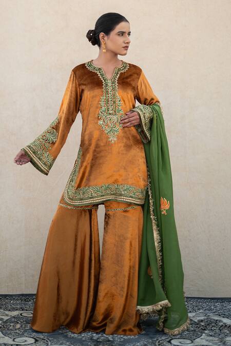 Buy Wazir C Yellow Velvet, Organza Embroidery, Sequins, Zari V-neck Kurta Sharara Set Buy_Wazir C_Yellow Velvet, Organza Embroidery, Sequins, Zari V-neck Kurta Sharara Set