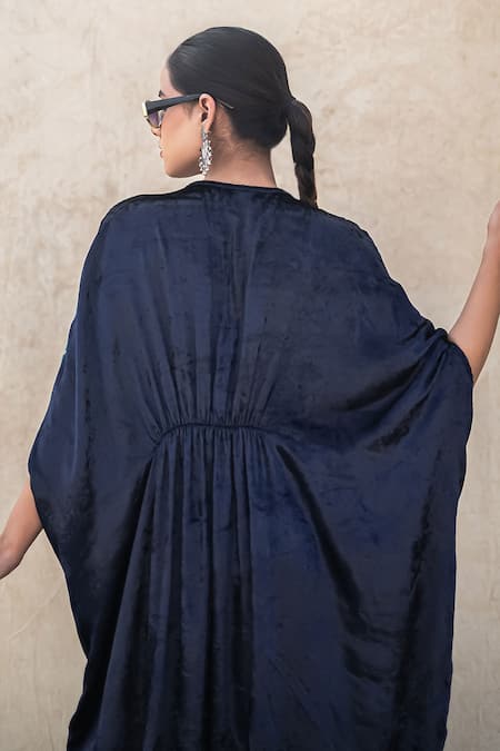 Shop Wazir C Blue Velvet Embroidery V-neck Kashmiri Tilla Kaftan at Aza Fashions Shop_Wazir C_Blue Velvet Embroidery V-neck Kashmiri Tilla Kaftan _at_Aza_Fashions