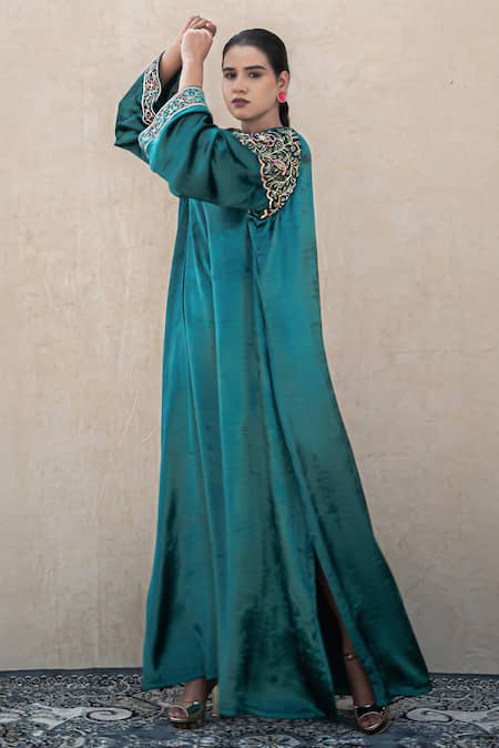 Buy Wazir C Blue Velvet Embroidery, Zari Round Neck Kaftan Online at Aza Fashions Buy_Wazir C_Blue Velvet Embroidery, Zari Round Neck Kaftan _Online_at_Aza_Fashions