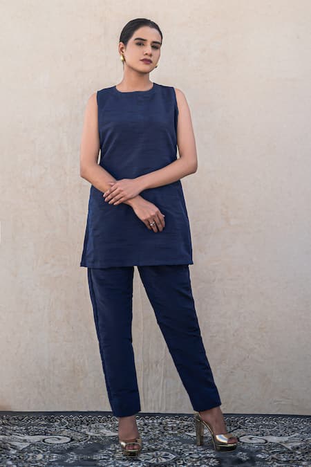 Buy Wazir C Blue Silk Mandarin Collar Kashmiri Golden Tilla Embroidered Cape Set Online at Aza Fashions Buy_Wazir C_Blue Silk Mandarin Collar Kashmiri Golden Tilla Embroidered Cape Set _Online_at_Aza_Fashions