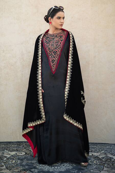 Shop Wazir C Black Embroidery Round , Open Kashmiri Tilla And Aari Dress With Cape Shop_Wazir C_Black Embroidery Round , Open Kashmiri Tilla And Aari Dress With Cape