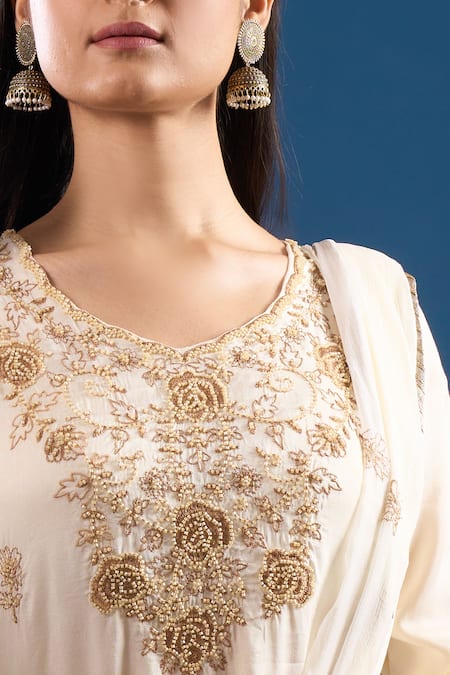 Shop Samyukta Singhania Off White Silk, Shantoon, Chiffon Embroidery, Beads, Lace Thread Kurta Set Online at Aza Fashions Shop_Samyukta Singhania_Off White Silk, Shantoon, Chiffon Embroidery, Beads, Lace Thread Kurta Set _Online_at_Aza_Fashions
